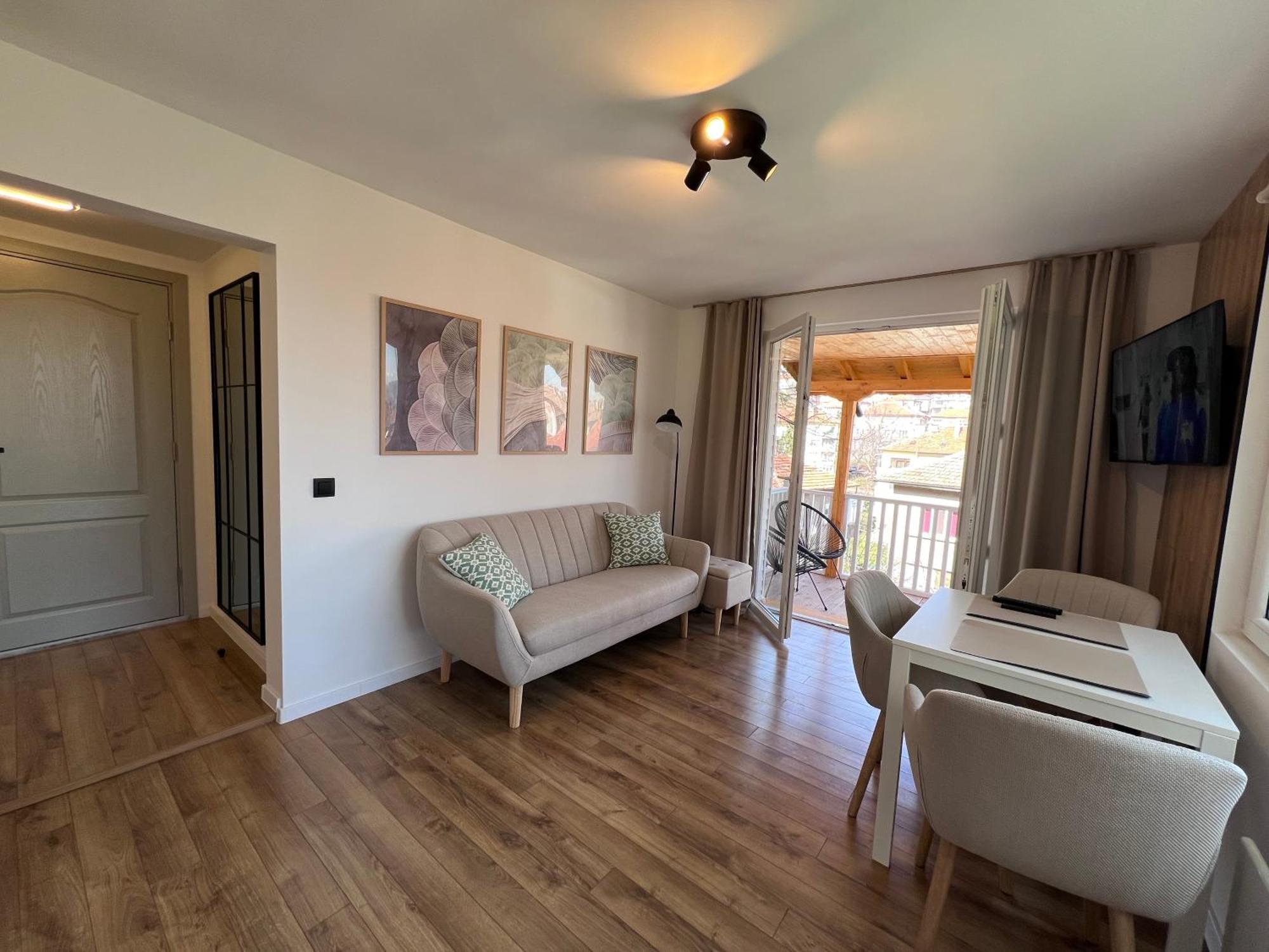 Black Cat Apartment Tırnova Dış mekan fotoğraf