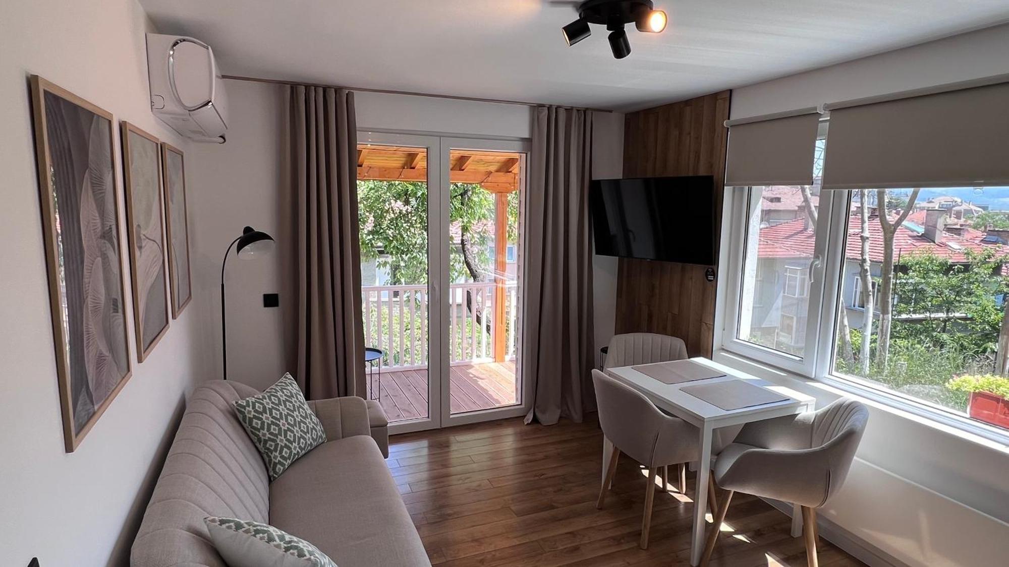 Black Cat Apartment Tırnova Dış mekan fotoğraf